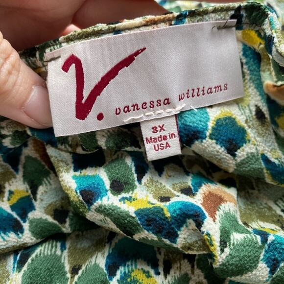 NWOT Artsy Colorful Peacock Cold shoulder Bell 3/4 Sleeve Asymmetrical Blouse 3X - Picture 4 of 11